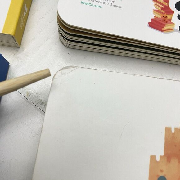 Kiwi Co Highlights Board Books Preschool Daycare Books Lot of 11 Kellan Poppy - Picture 3 of 13